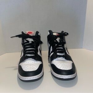 Women’s Nike Dunk High size 8.5